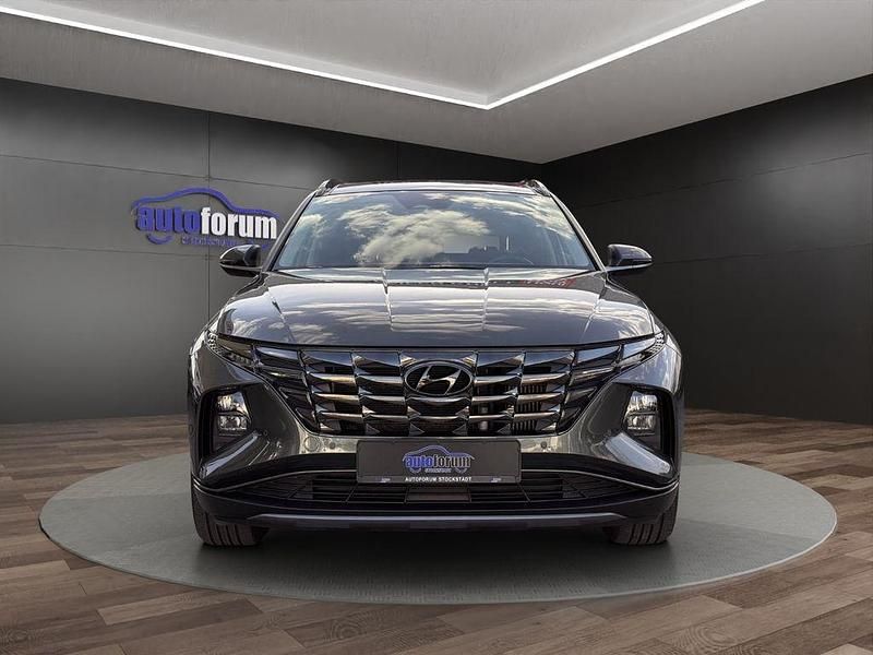 Gebraucht Hyundai Tucson 136 PS (100 kW) 2021 Grau SUV