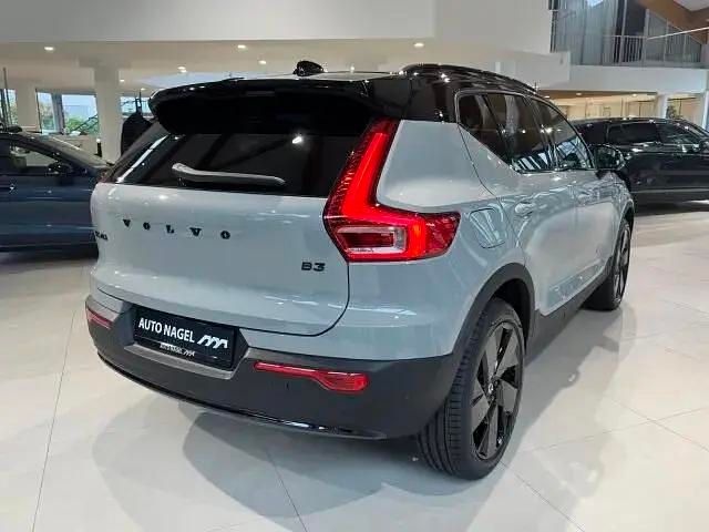 Gebraucht Volvo XC40 Plus 163 PS (119 kW) 2025 Grau SUV