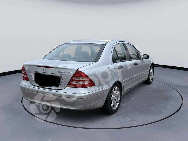 Gebraucht Mercedes C200 Classic 163 PS (119 kW) 2003 Grau Limousine