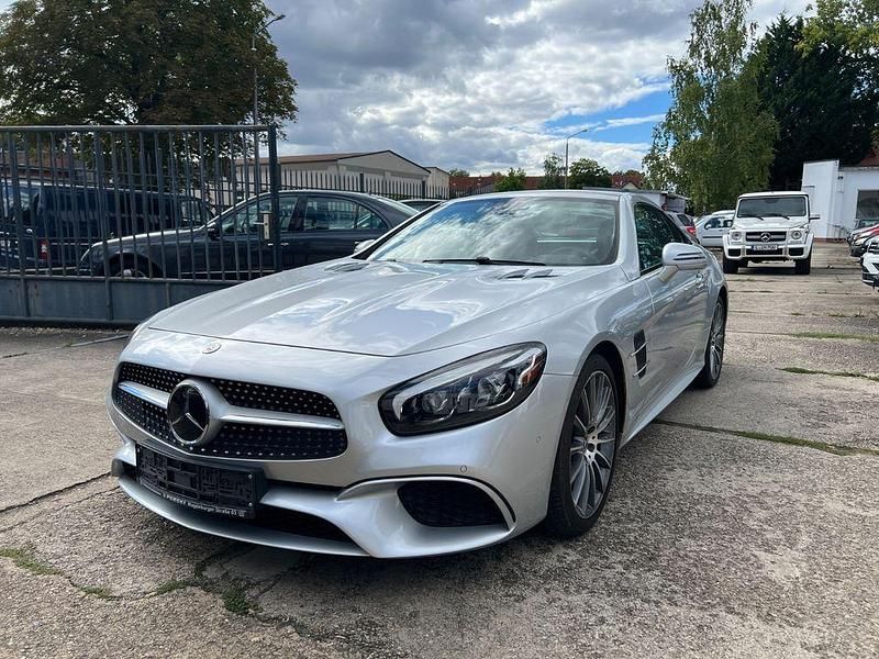 Gebraucht Mercedes SL400 367 PS (269 kW) 2018 Iridiumsilber  metalliclack Cabrio