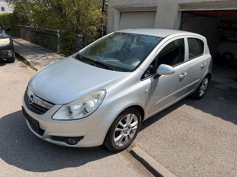 Second-hand Opel Corsa 80 CP (58 kW) 2007 Argintiu Hatchback