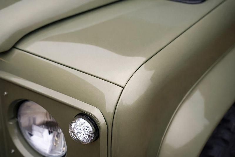 Gebraucht Land Rover Defender 200 PS (147 kW) 1990 Grün SUV