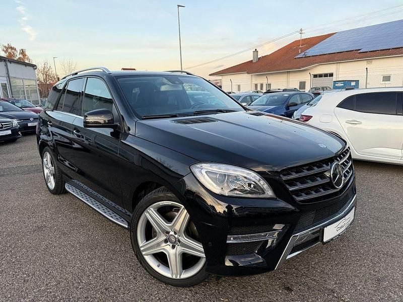 Gebraucht Mercedes ML350 258 PS (189 kW) 2014 Schwarz SUV