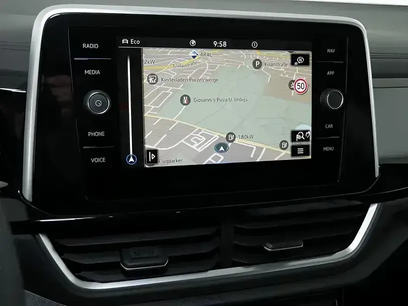 Gebraucht VW T-Roc 150 PS (110 kW) 2025 Weiss SUV