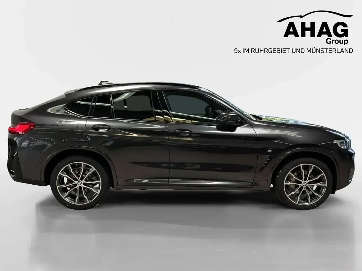 Gebraucht BMW X4 Performance 286 PS (210 kW) 2025 Sophistograu brillanteffekt SUV