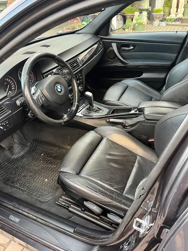 Gebraucht BMW 335 286 PS (210 kW) 2007 Grau Kombi