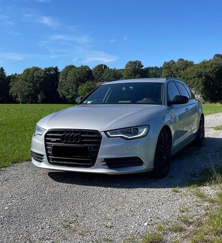 Silber Gebraucht 2012 Audi A6 S-Line Kombi | 15.000 € (Guter Preis) - Bild 1/4