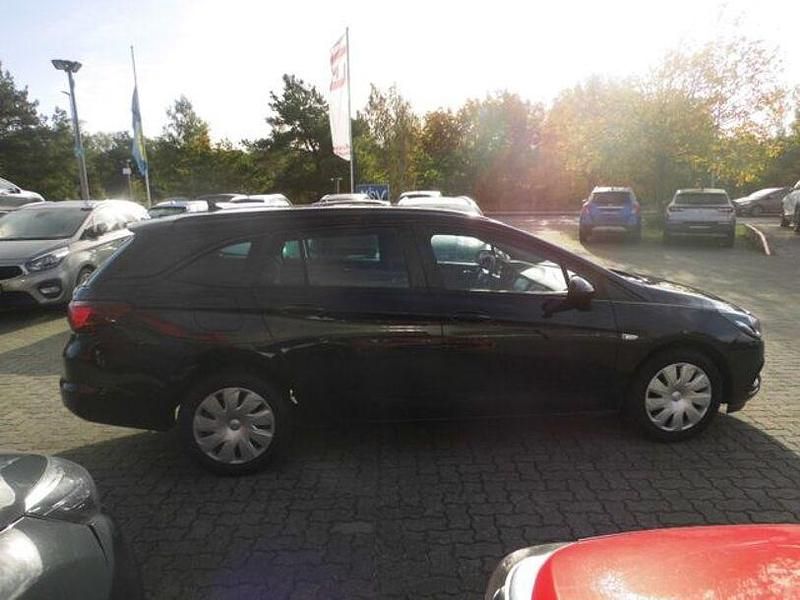 Gebraucht Opel Astra 105 PS (77 kW) 2019 Blau Kombi