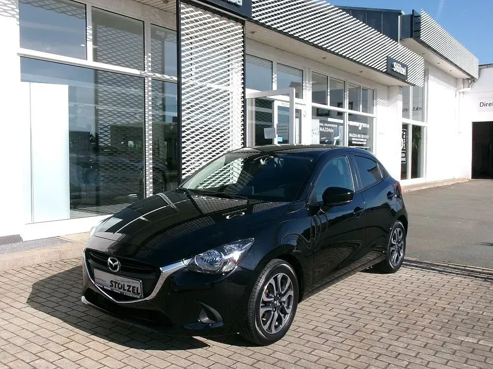 Gebraucht Mazda 2 Kizoku 90 PS (66 kW) 2017 Onyxschwarz metallic Kleinwagen