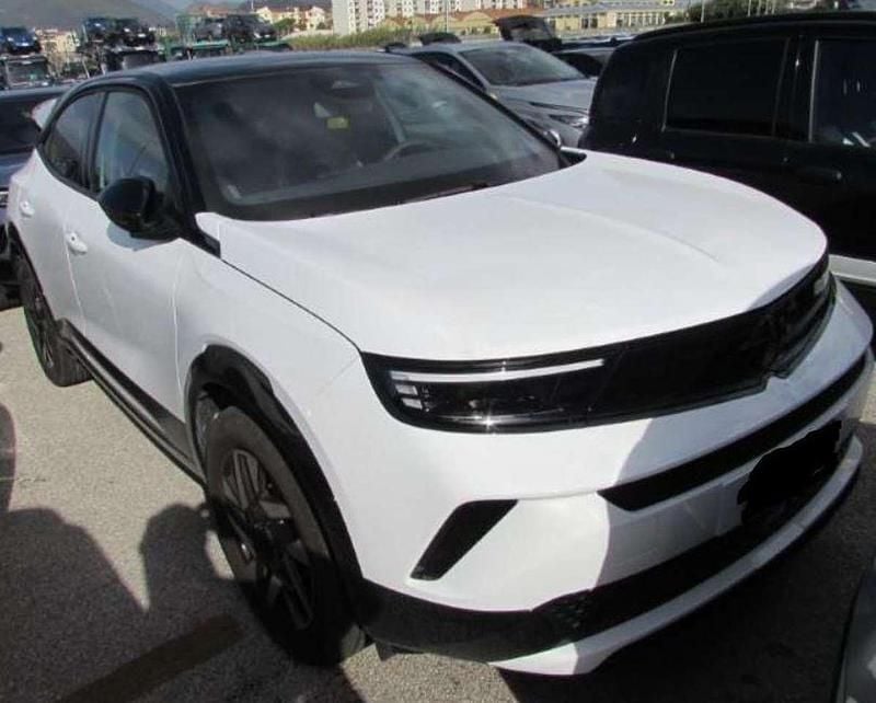 Gebraucht Opel Mokka 136 PS (100 kW) 2025 Weiss banquise SUV