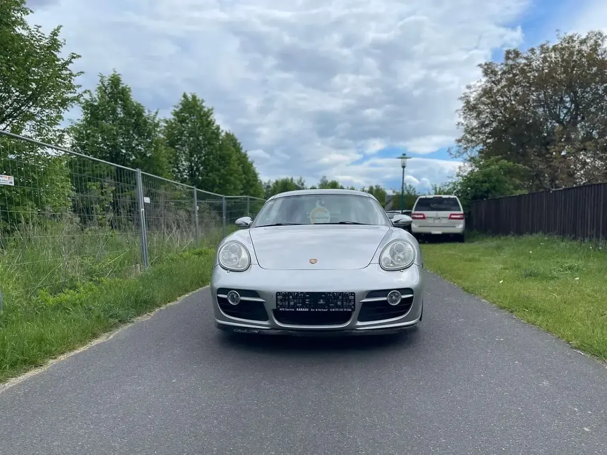 Gebraucht Porsche Cayman S 295 PS (216 kW) 2006 Arktissilbermetallic Coupé
