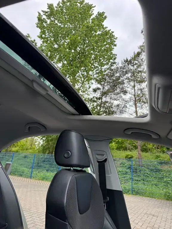 Gebraucht Skoda Octavia Elegance 140 PS (102 kW) 2014 Beige Kombi
