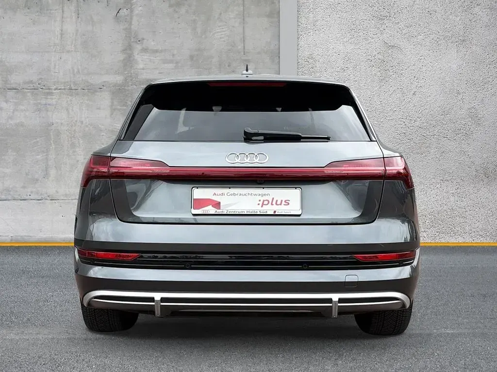 Gebraucht Audi e-tron S-Line 230 kW (313 PS) 2021 Grau SUV