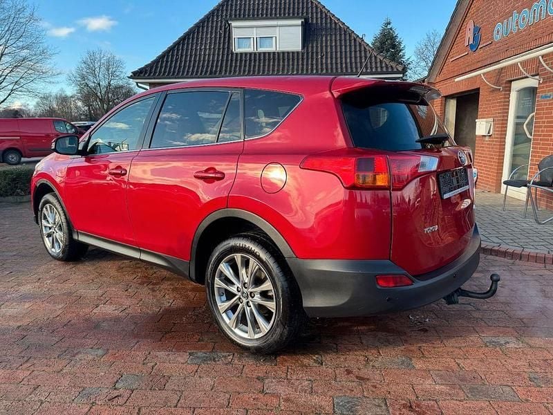 Gebraucht Toyota RAV4 Edition 150 PS (110 kW) 2013 Rot SUV