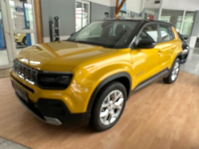 Gebraucht Jeep Avenger EV Altitude 114 kW (156 PS) 2024 Gelb SUV