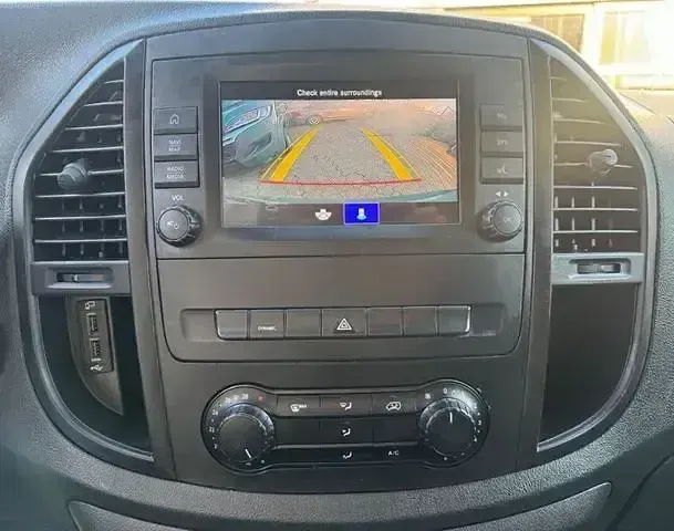 Second-hand Mercedes e-Vito 85 kW (116 CP) 2020 Gri Van