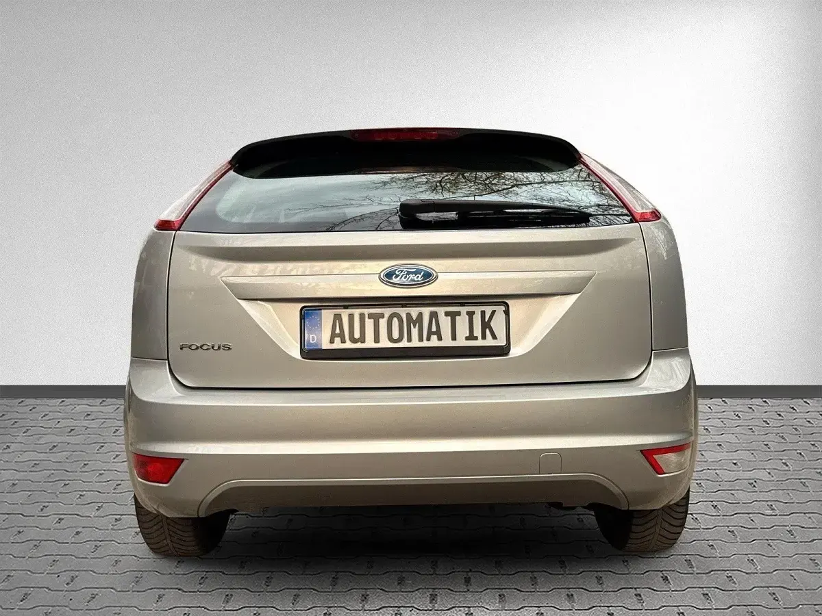 Usata Ford Focus Style 101 CV (74 kW) 2008 Argento Berlina