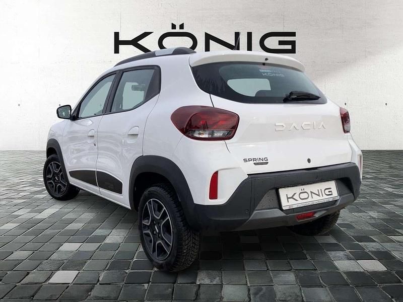 Second-hand Dacia Spring Essentiel 33 kW (45 CP) 2023 Alb Hatchback