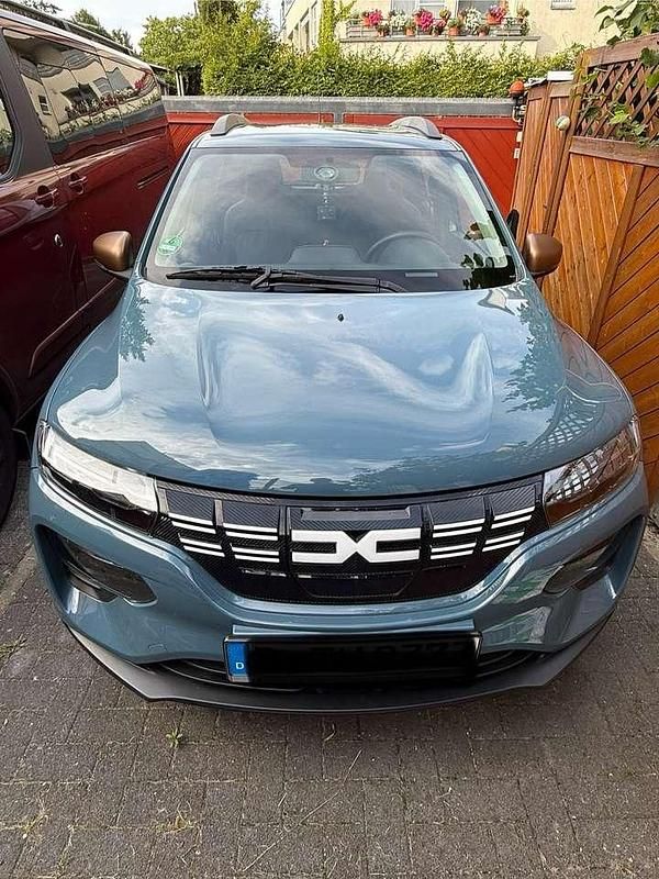 Blau Gebraucht 2023 Dacia Spring Extreme Kleinwagen | 14.000 € (Guter Preis) - Bild 1/4