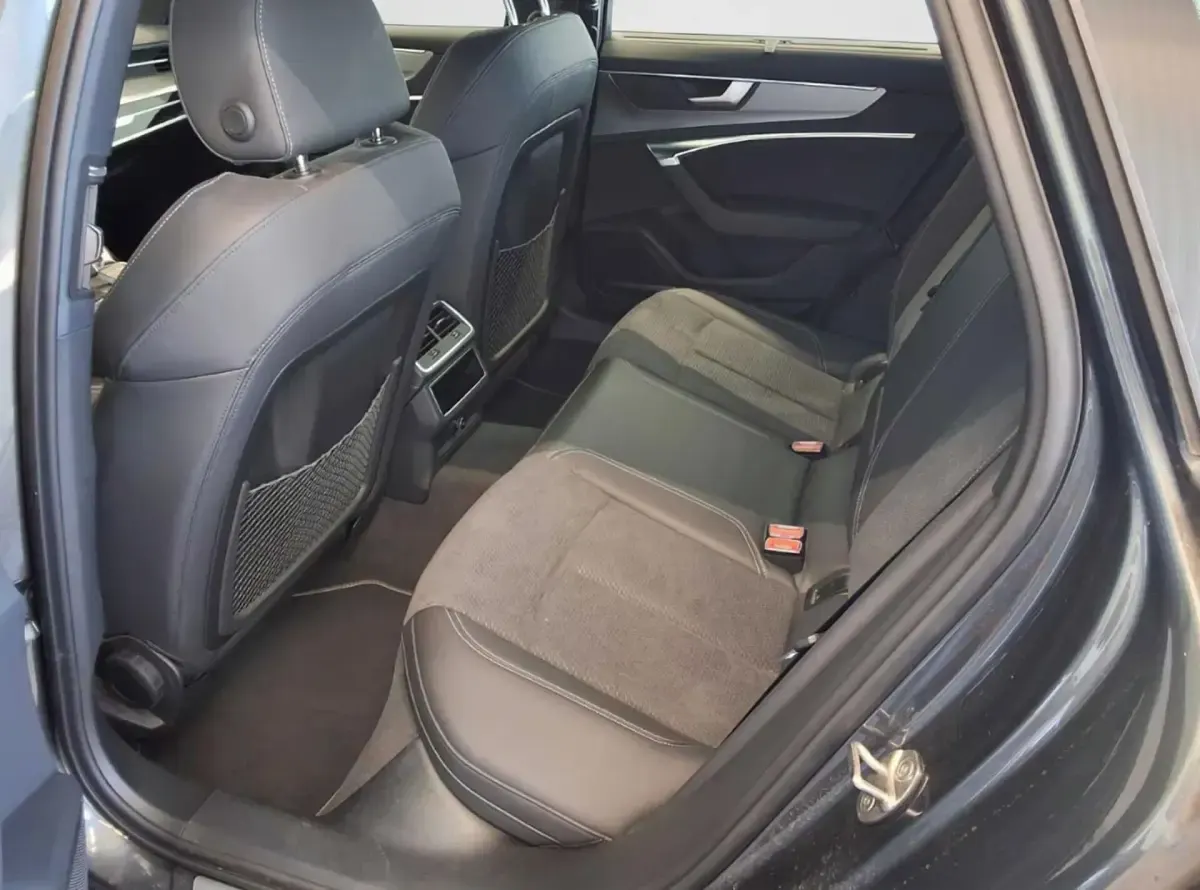 Gebraucht Audi A6 S-Line 204 PS (150 kW) 2023 Daytonagrau perleffekt (metallic) Kombi
