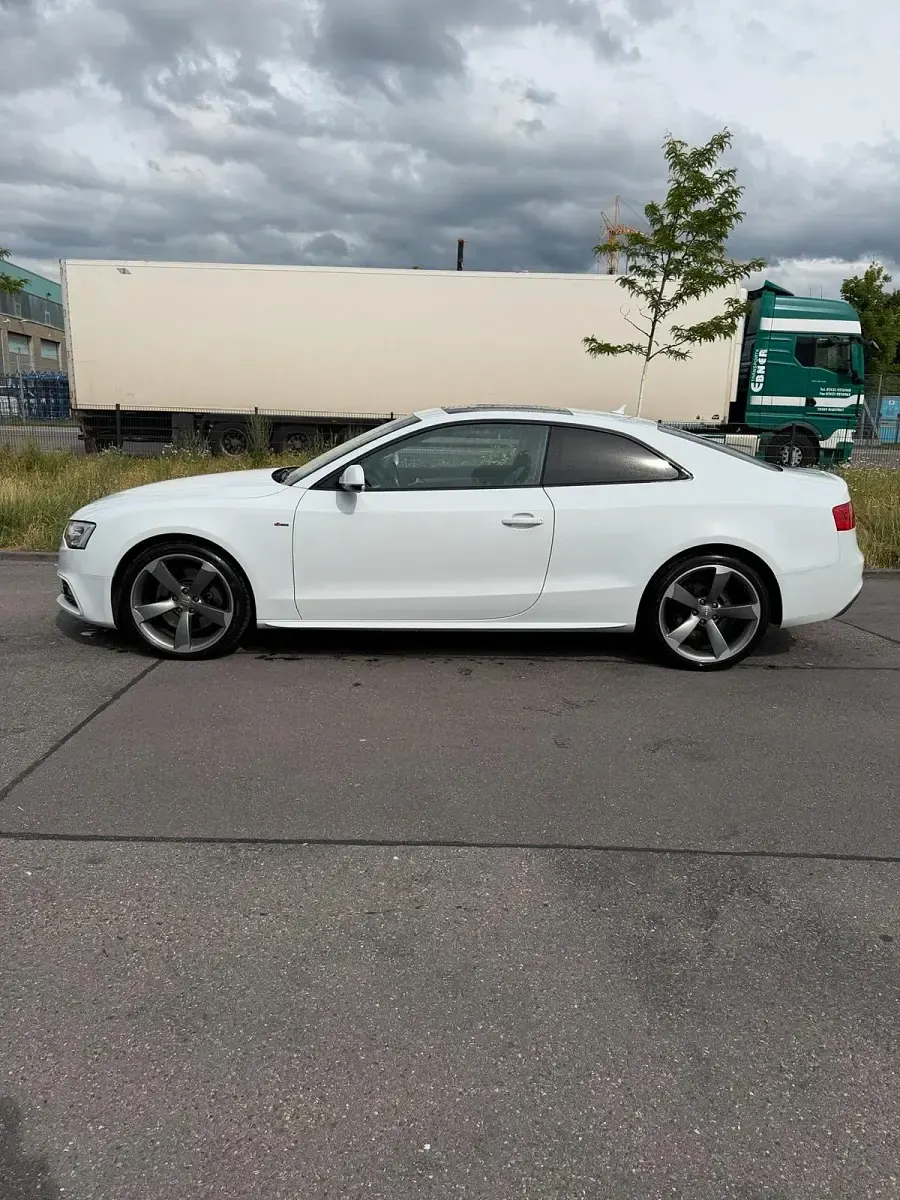 Gebraucht Audi A5 S-Line 245 PS (180 kW) 2016 Weiß Coupé