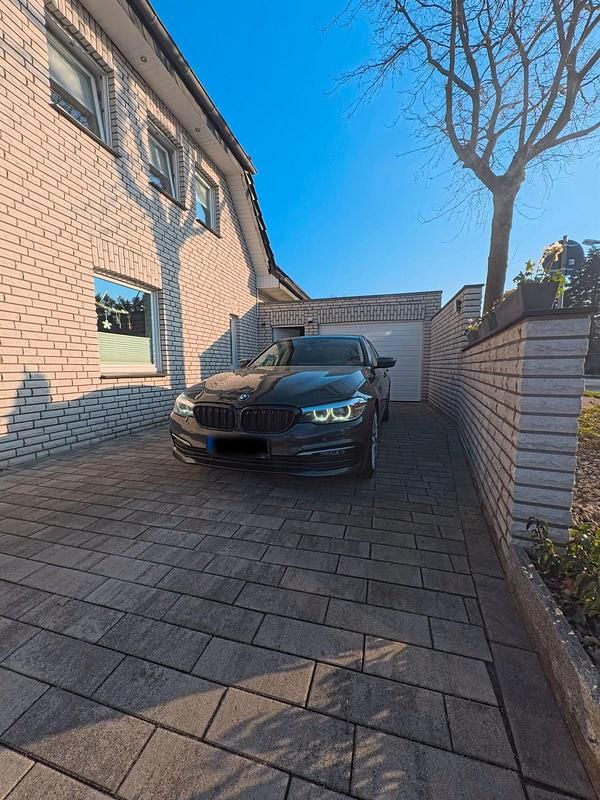 Gebraucht BMW 520 190 PS (139 kW) 2019 Schwarz Limousine