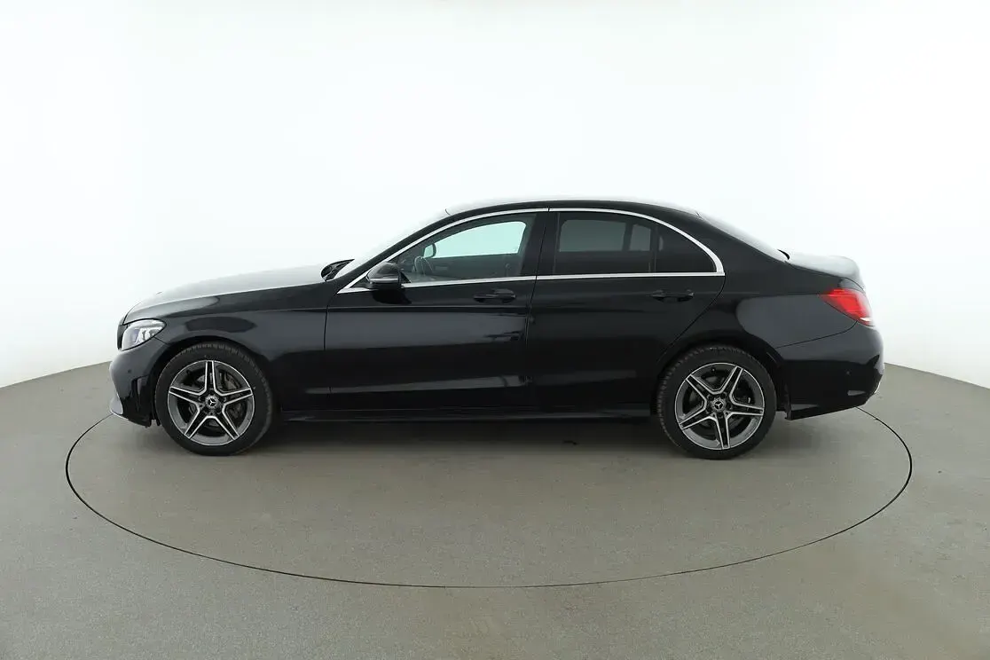 Gebraucht Mercedes C200 AMG line 197 PS (144 kW) 2019 Schwarz Limousine