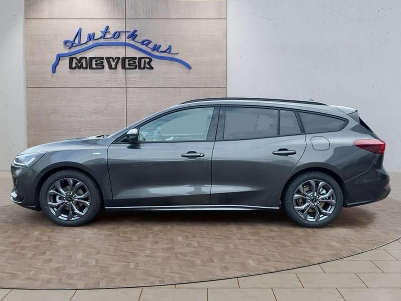 Neu Ford Focus ST-Line X 155 PS (114 kW) 2025 Magnetic grau Kombi