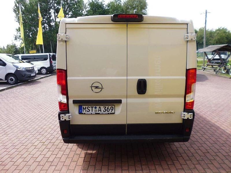 Gebraucht Opel Movano Edition 140 PS (102 kW) 2025 Lackierung weiss icy/typ ausse Van