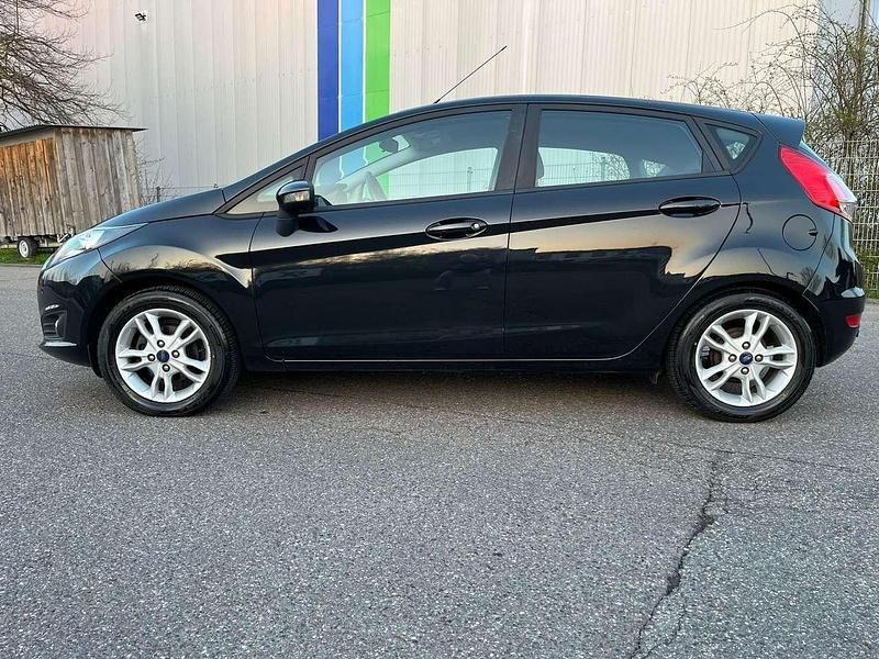 Gebraucht Ford Fiesta SYNC Edition 101 PS (74 kW) 2015 Limousine