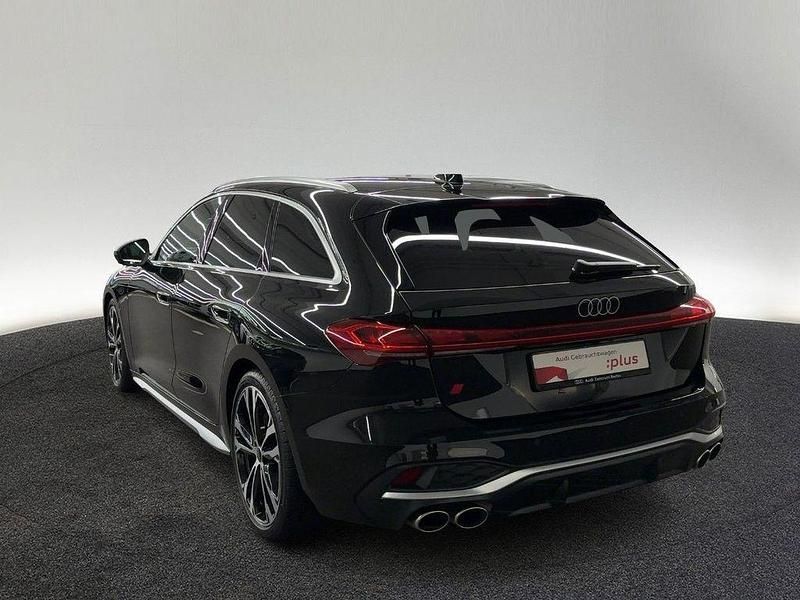 Gebraucht Audi S5 Ambiente 367 PS (269 kW) 2025 Mythosschwarz metallic Kombi