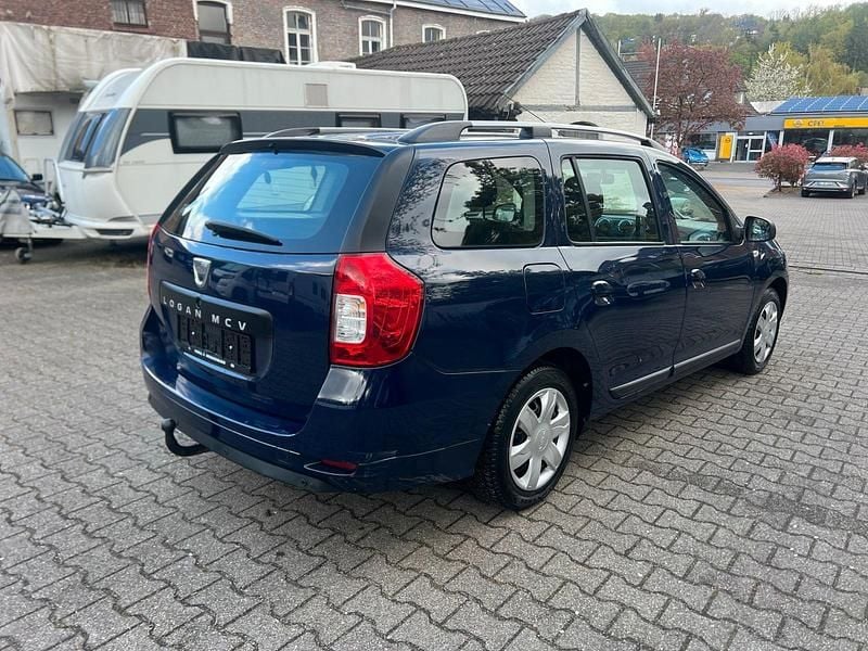 Gebraucht Dacia Logan 90 PS (66 kW) 2016 Blau Kombi