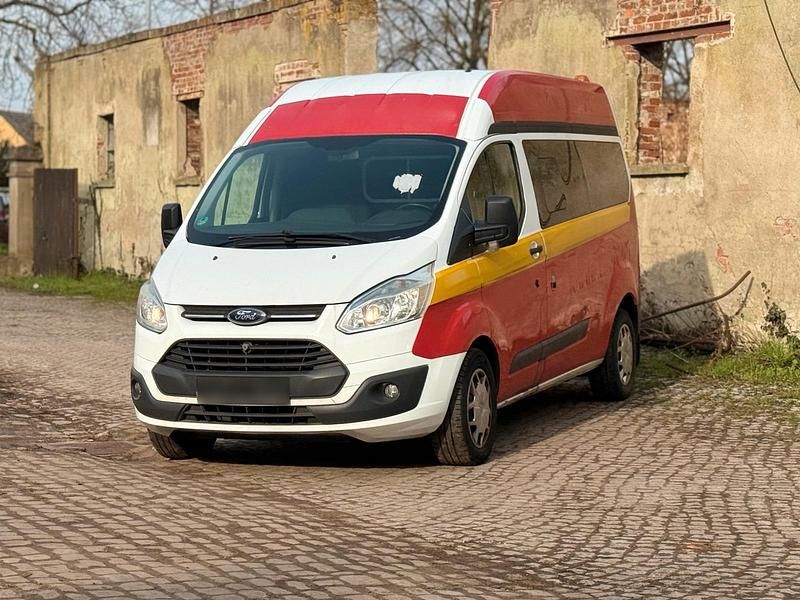 Second-hand Ford Transit 125 CP (91 kW) 2016 Alb Monovolum