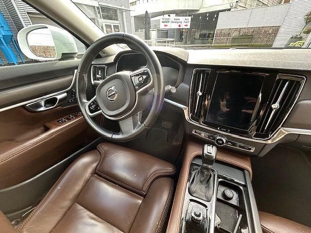 Gebraucht Volvo V90 CC Pro 190 PS (139 kW) 2018 Weiß Kombi