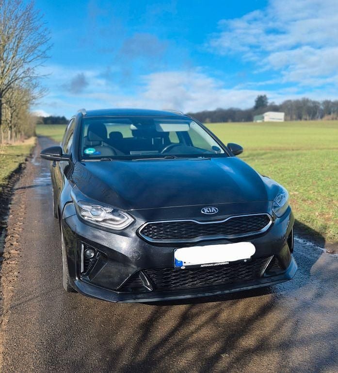 Gebraucht Kia Ceed Sportswagon 141 PS (103 kW) 2020 Schwarz Kombi