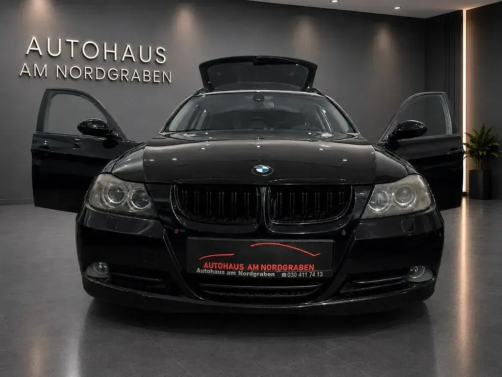 Gebraucht BMW 320 Comfort Edition 163 PS (119 kW) 2006 Schwarz Kombi