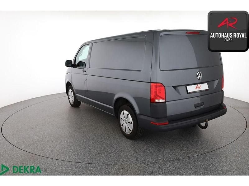 Gebraucht VW Transporter 150 PS (110 kW) 2021 Grau (metallic) Van