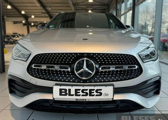 Gebraucht Mercedes GLA200 AMG 163 PS (119 kW) 2021 Iridiumsilber SUV