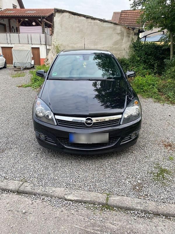 Gebraucht Opel Astra GTC 140 PS (102 kW) 2006 Schwarz Coupé