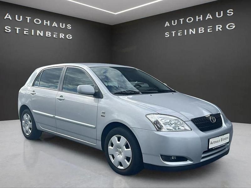 Silber Gebraucht 2004 Toyota Corolla Sol Limousine | 4.800 € (Fairer Preis) - Bild 1/4