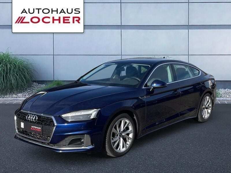 Navarrablau metallic Gebraucht 2023 Audi A5 Advanced Coupé | 36.950 € (Superpreis) - Bild 1/4