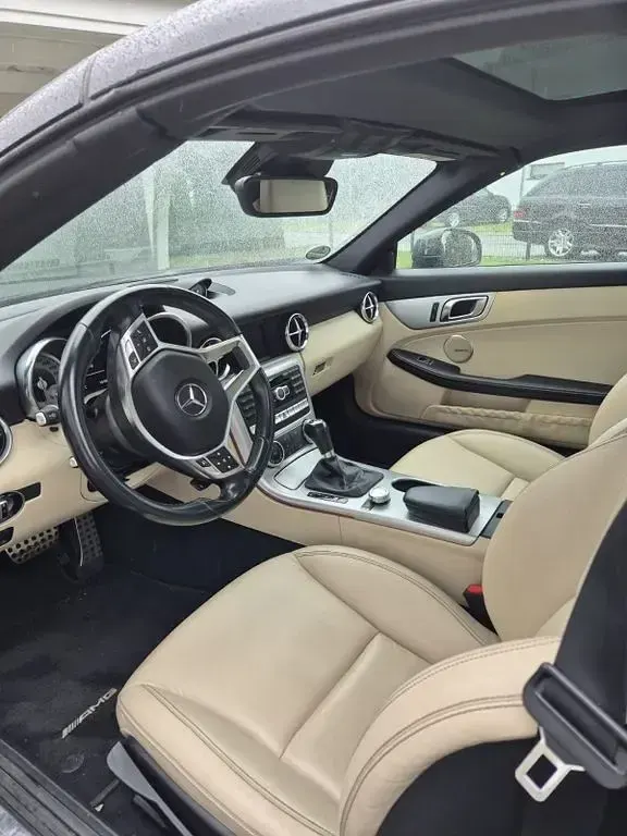 Gebraucht Mercedes SLK200 184 PS (135 kW) 2015 Schwarz Cabrio