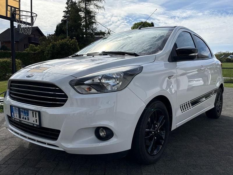 Usata Ford Ka 86 CV (63 kW) 2017 Bianco Berlina