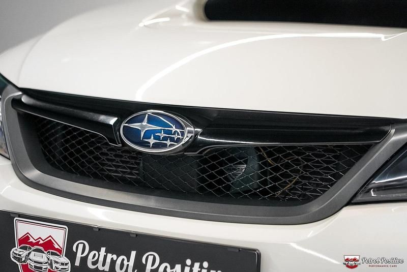 Gebraucht Subaru Impreza 300 PS (220 kW) 2010 Weiß Limousine