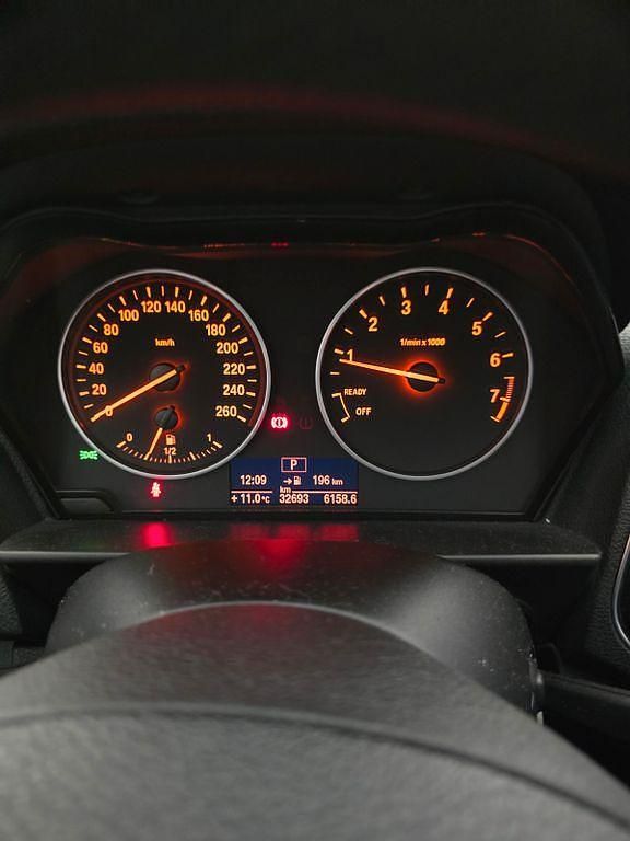 Gebraucht BMW 116 136 PS (100 kW) 2011 Grau Kleinwagen