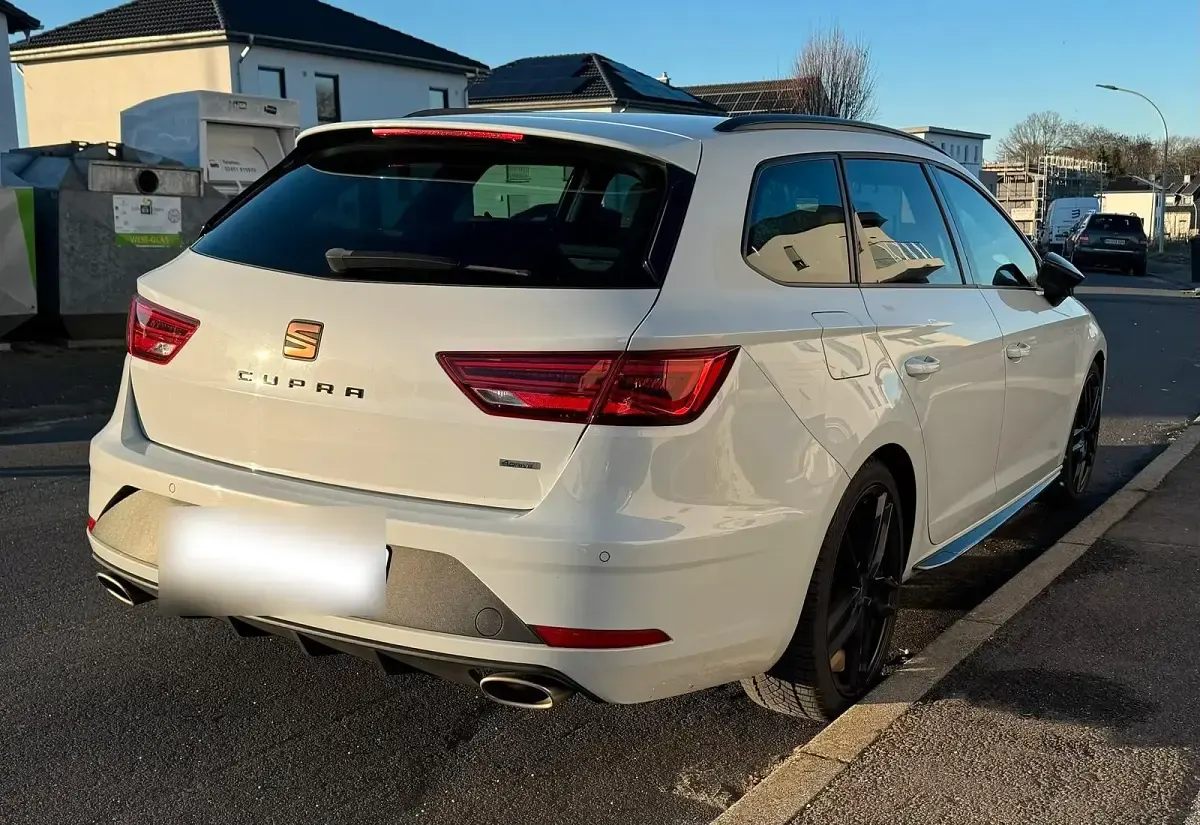Gebraucht Seat Leon ST 4Drive 300 PS (220 kW) 2020 Weiß Kombi