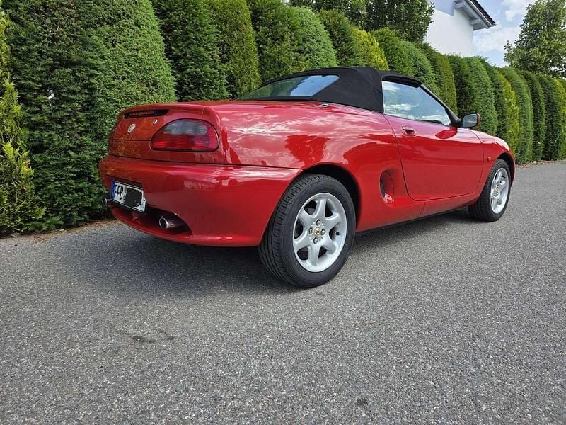 Gebraucht MG F 120 PS (88 kW) 1998 Rot Cabrio