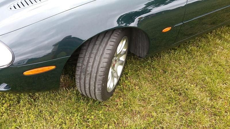 Gebraucht Jaguar XKR S 363 PS (266 kW) 2000 Grün Coupé