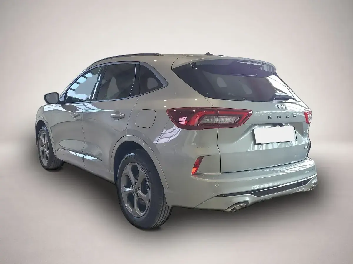 Neu Ford Kuga ST-Line 182 PS (133 kW) 2026 Silber SUV