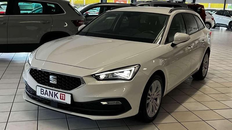 Gebraucht Seat Leon Style 150 PS (110 kW) 2024 Weiß Kombi